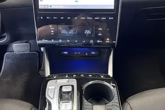 Hyundai Tucson, 1.6, 110 kW, гибрид, автомат, передний привод