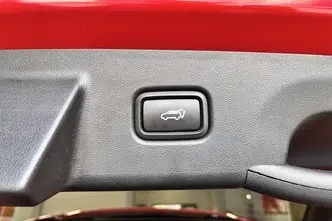 Hyundai Tucson, 1.6, 110 kW, гибрид, автомат, передний привод