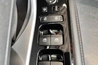Hyundai Tucson, 1.6, 110 kW, гибрид, автомат, передний привод