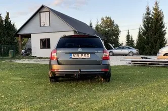 Škoda Octavia, 1.5, 96 kW, cng, автомат, передний привод
