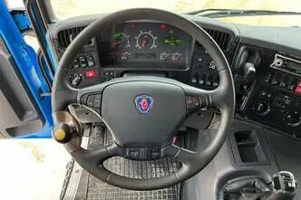 Scania P, 11.7, 309 kW, diisel, tagavedu