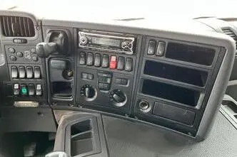 Scania P, 11.7, 309 kW, diisel, tagavedu