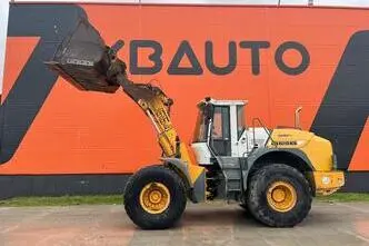 Liebherr L 554 4x4, 145 kW, diisel, automaat