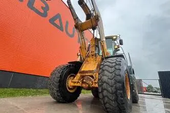 Liebherr L 554 4x4, 145 kW, diisel, automaat