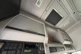 Volvo FH700, 515 kW, diisel, automaat