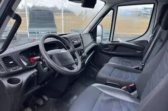 Iveco Daily, 3.0, 132 kW, diisel, manuaal, tagavedu