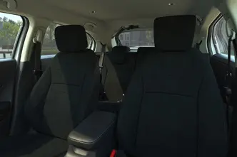 Honda HR-V, hybrid, automatic, front-wheel drive