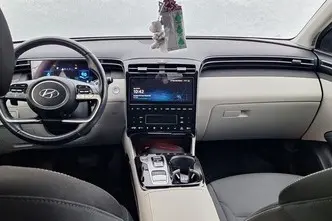 Hyundai Tucson, 1.6, 169 kW, гибрид, автомат, передний привод