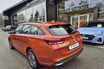 Hyundai i30, 1.0, 73.6 kW, бензин, автомат, передний привод