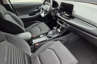 Hyundai i30, 1.0, 73.6 kW, бензин, автомат, передний привод