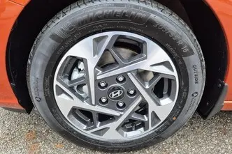 Hyundai i30, 1.0, 73.6 kW, бензин, автомат, передний привод