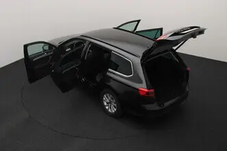 Volkswagen Passat, 2.0, 90 kW, diisel, automaat, esivedu