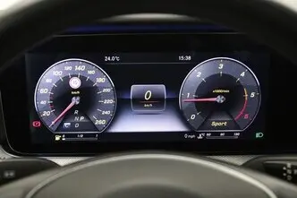 Mercedes-Benz E 220, 2.0, 143 kW, дизель, автомат, задний привод