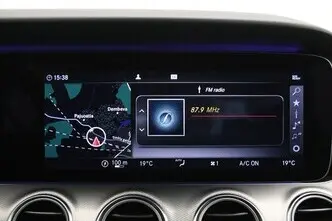Mercedes-Benz E 220, 2.0, 143 kW, дизель, автомат, задний привод