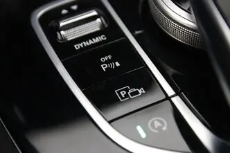 Mercedes-Benz E 220, 2.0, 143 kW, дизель, автомат, задний привод