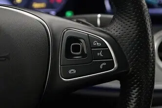 Mercedes-Benz E 220, 2.0, 143 kW, дизель, автомат, задний привод