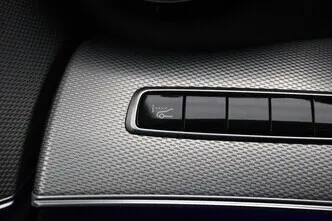 Mercedes-Benz E 220, 2.0, 143 kW, дизель, автомат, задний привод