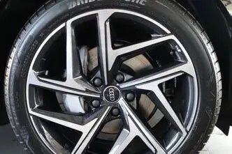 Audi Q6 e-tron, 120 kW, электричество, автомат, полный привод