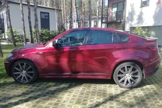 BMW X6, 4.4, 300 kW, бензин, автомат, полный привод