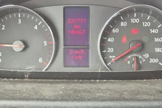 Volkswagen Crafter, 2.0, 100 kW, diesel, manual, rear-wheel drive