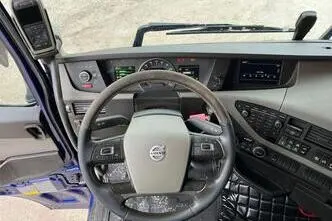 Volvo FH 540 8x4*4, 405 kW, дизель, автомат