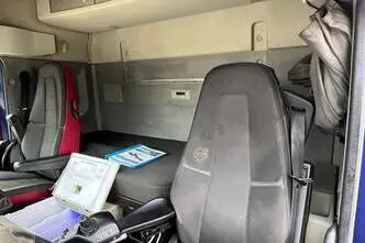 Volvo FH 540 8x4*4, 405 kW, дизель, автомат
