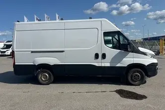 Iveco Daily, 3.0, 125 kW, diisel, automaat, tagavedu