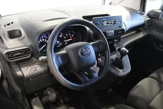 Toyota Proace City, 1.5, 75 kW, дизель, механическая, передний привод