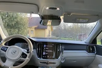 Volvo V60 Cross Country, 2.0, 145 kW, гибрид, автомат, полный привод