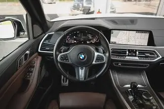 BMW X5, 3.0, 195 kW, diesel, automatic, four-wheel drive