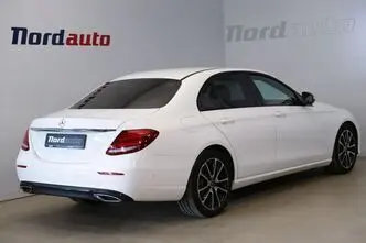 Mercedes-Benz E 200, 2.0, 110 kW, diesel, automatic, rear-wheel drive