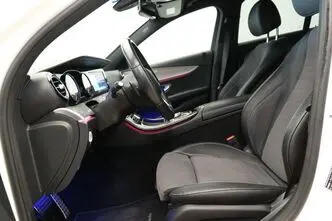 Mercedes-Benz E 200, 2.0, 110 kW, diesel, automatic, rear-wheel drive