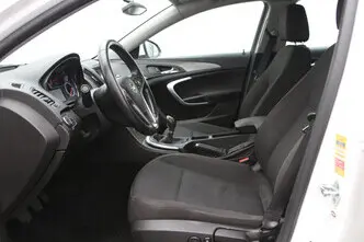 Opel Insignia, 1.6, 100 kW, дизель, механическая, передний привод