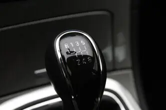 Opel Insignia, 1.6, 100 kW, дизель, механическая, передний привод