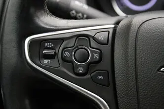Opel Insignia, 1.6, 100 kW, дизель, механическая, передний привод