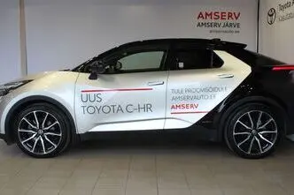 Toyota C-HR, 2.0, 112 kW, гибрид, автомат, полный привод