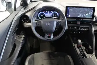 Toyota C-HR, 2.0, 112 kW, гибрид, автомат, полный привод