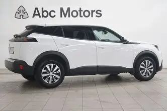 Peugeot 2008, 1.2, 74 kW, petrol, manual, front-wheel drive