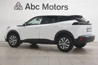 Peugeot 2008, 1.2, 74 kW, petrol, manual, front-wheel drive