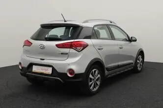 Hyundai i20, 1.0, 74 kW, petrol, manual, front-wheel drive