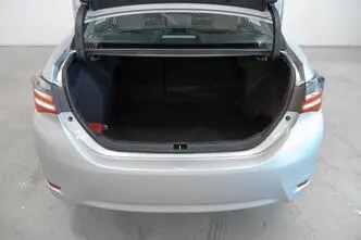 Toyota Corolla, 1.6, 97 kW, bensiin, manuaal, esivedu