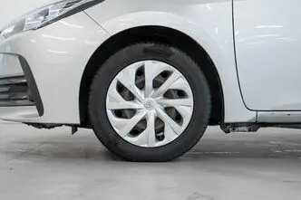 Toyota Corolla, 1.6, 97 kW, bensiin, manuaal, esivedu