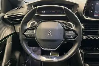Peugeot 208, 1.2, 74 kW, petrol, automatic, front-wheel drive