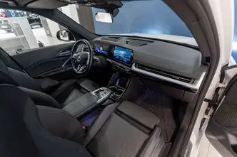 BMW X1, 2.0, 145 kW, гибрид, автомат, полный привод
