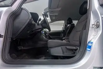 Volkswagen Golf, 1.4, 92 kW, bensiin, automaat, esivedu