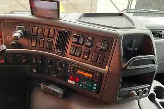 Volvo FM 370 6x2, 278 kW, diisel, automaat