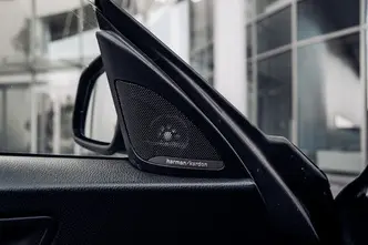 BMW 218, 2.0, 105 kW, diisel, manuaal, tagavedu