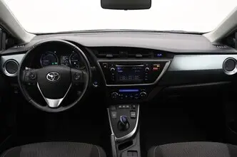 Toyota Auris, 1.8, 73 kW, hybrid, automatic, front-wheel drive