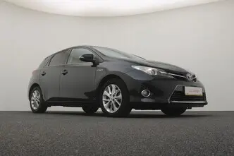 Toyota Auris, 1.8, 73 kW, hybrid, automatic, front-wheel drive