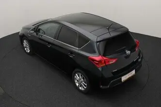 Toyota Auris, 1.8, 73 kW, hybrid, automatic, front-wheel drive